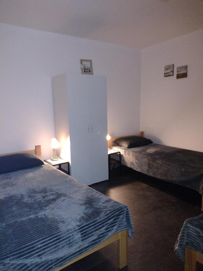 סמדרבו Apartmani Domo Sd מראה חיצוני תמונה